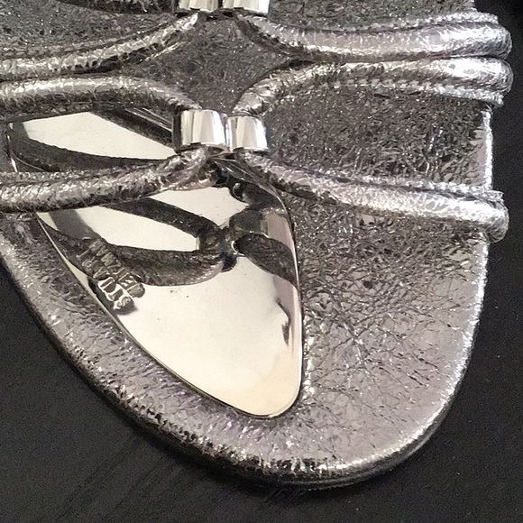 Stuart Weitzman size 9 silver sandals - Picture 2 of 13